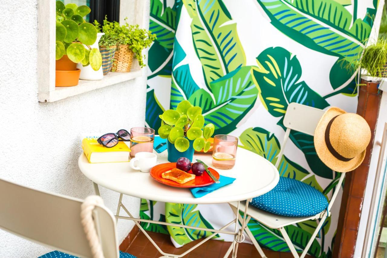 Tropical Micro Studio With Terrace And Duomo Views Milán Exteriér fotografie